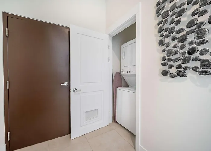 Marina View 3 Br *